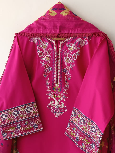 TAHOOR (S Pink)