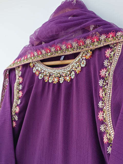TANIA (PURPLE)