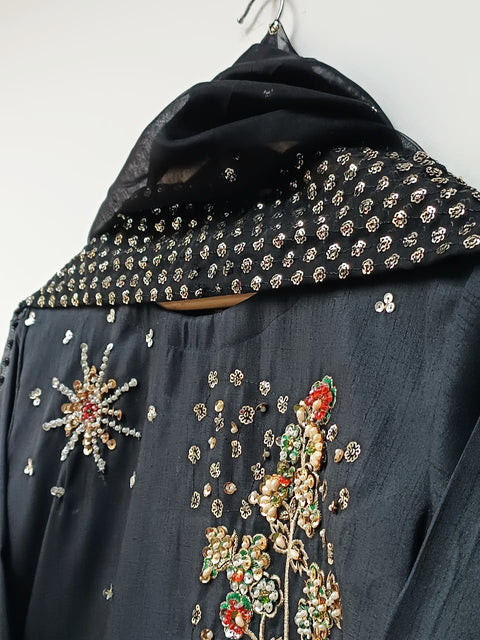 TAROOB (BLACK)