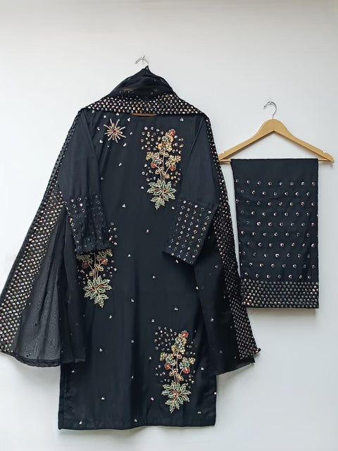 TAROOB (BLACK)