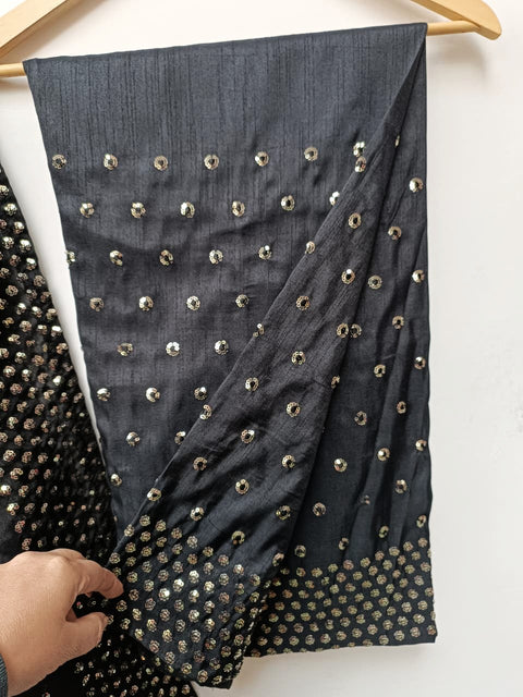 TAROOB (BLACK)
