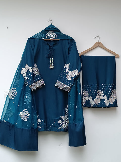 TASHU (E BLUE)