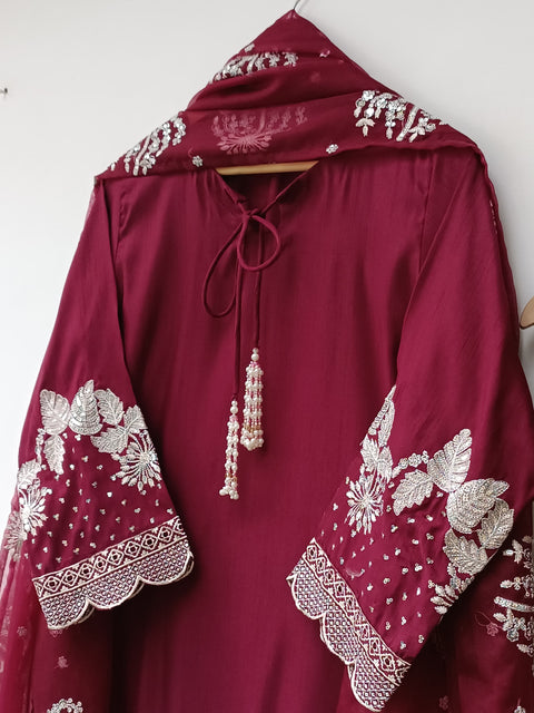 TASHU (MAROON)