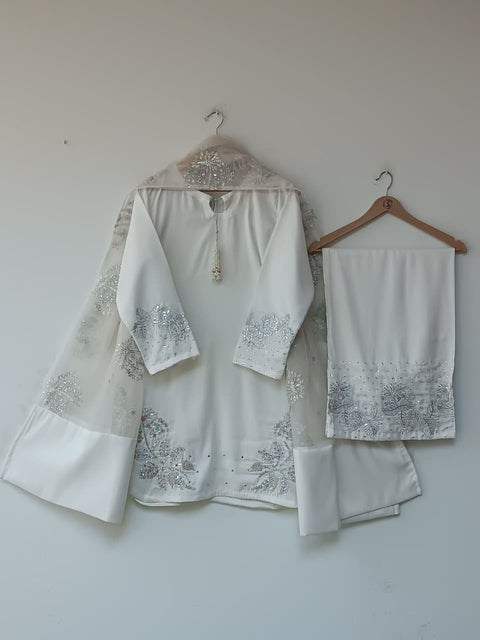 TASHU NEW (OFF WHITE)