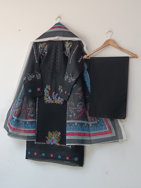 TAZEEM (BLACK)