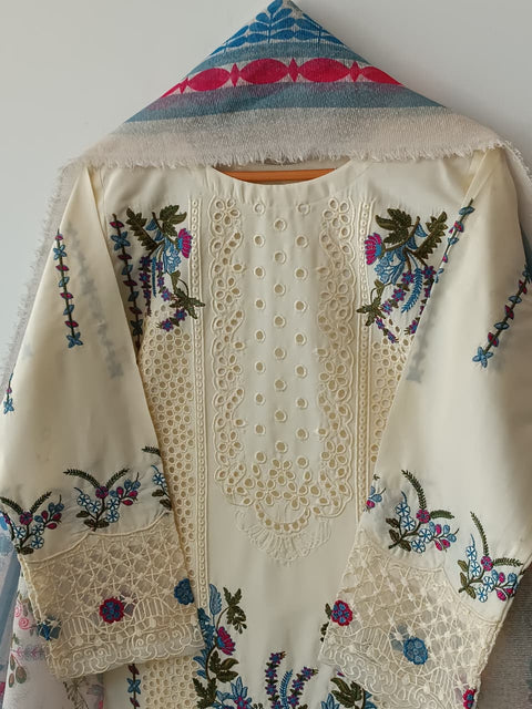 TAZEEM (CREAM)