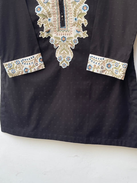 TEHREEM (BLACK)