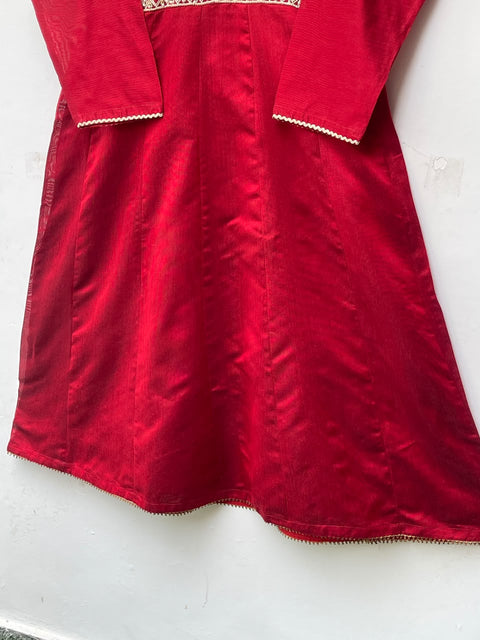 TOPAZ (MAROON)