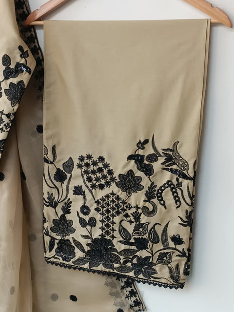 TUSHNA (BEIGE)