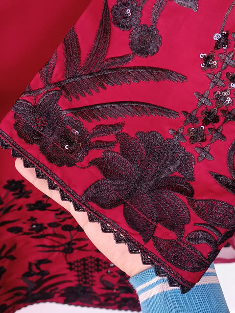 TUSHNA (MAROON)