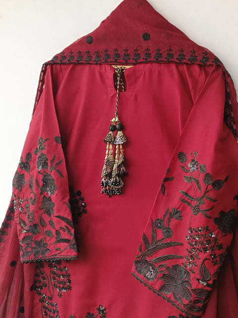 TUSHNA (MAROON)