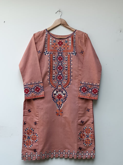 UFAQ (TEA PINK)