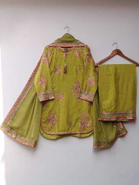 UKASHA SILK (MAHNDI)