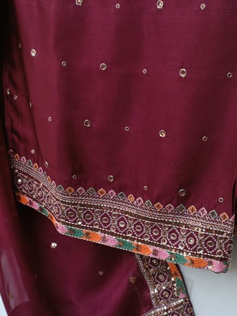 UKASHA SILK (MAROON)
