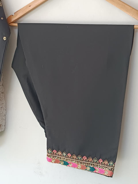 UKASH KIDS (BLACK)