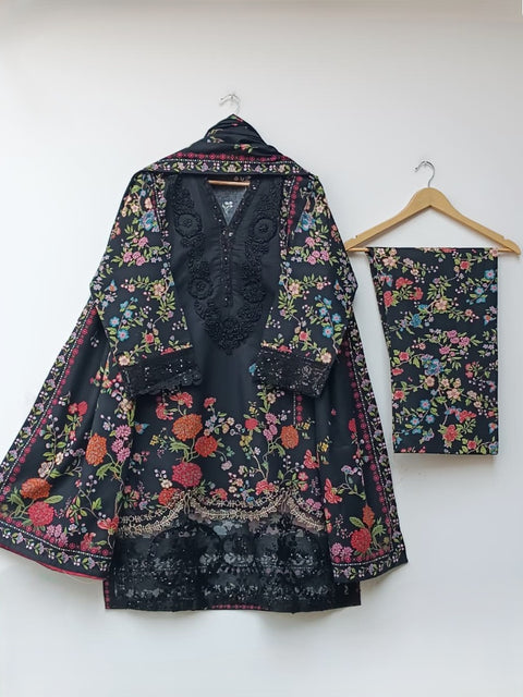 USHNA KHADDAR (BLACK)