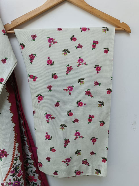 USHNA KHADDAR (IVORY)