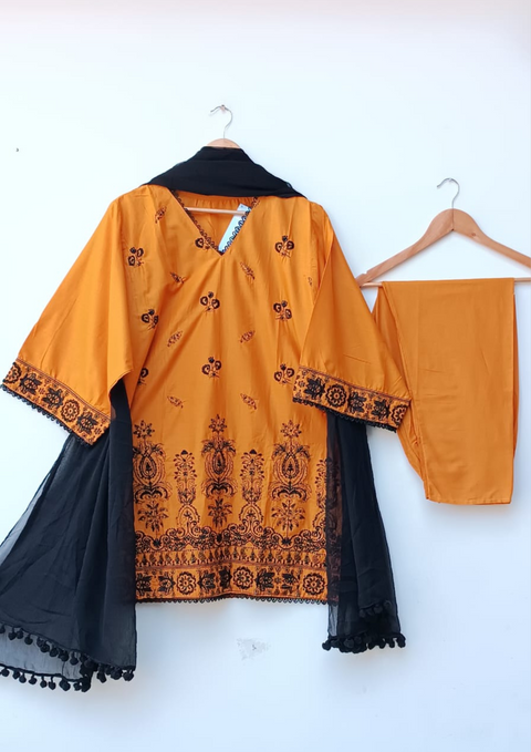NOOR 2 (MUSTARD)