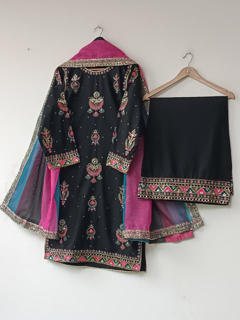 VANILLA (BLACK)