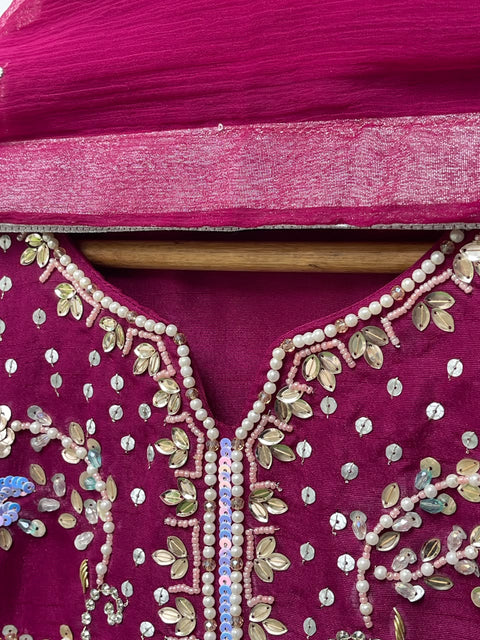 VANYA (MAGENTA)