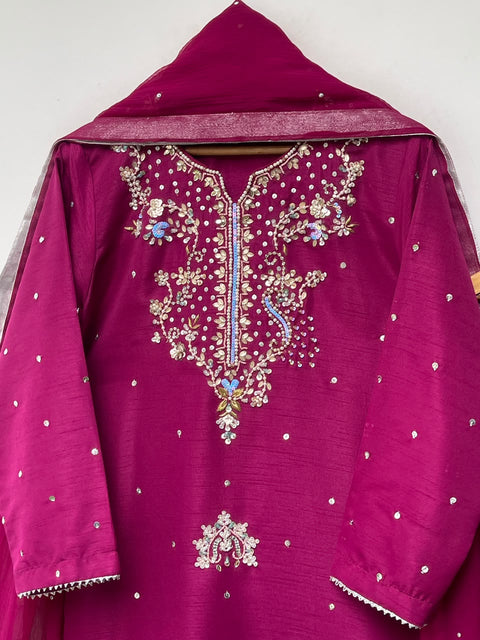 VANYA (MAGENTA)