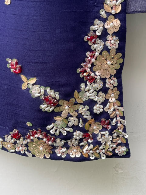 VANYA (NAVY)