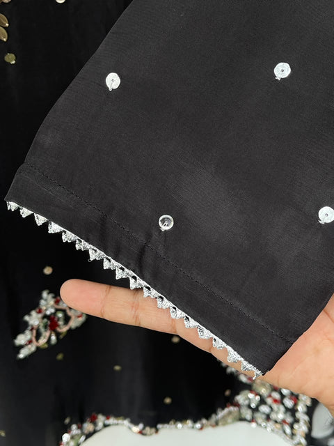 VANYA SILK (BLACK)