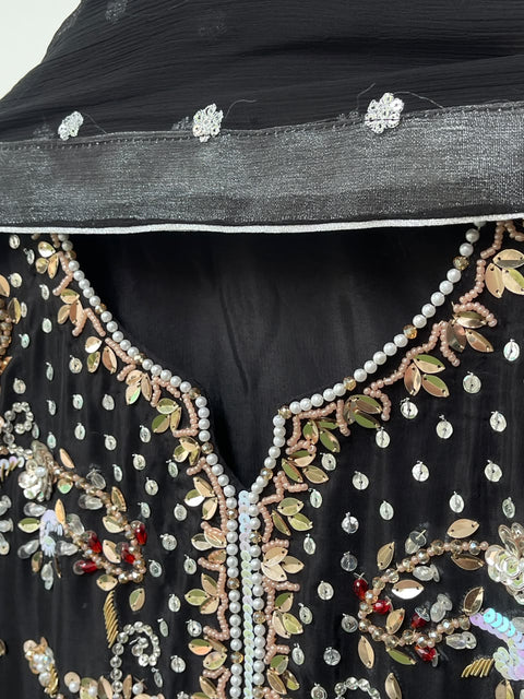 VANYA SILK (BLACK)
