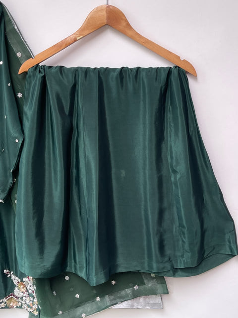 VANYA SILK (D GREEN)