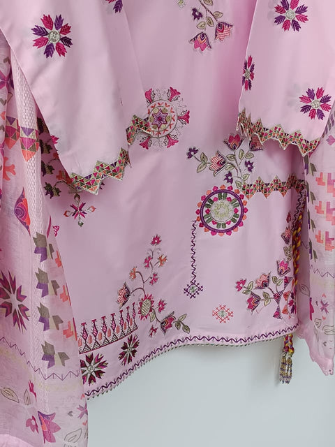 VASU (B PINK)