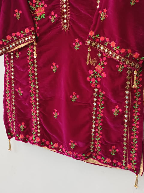 VELVET 793 (GARNET)