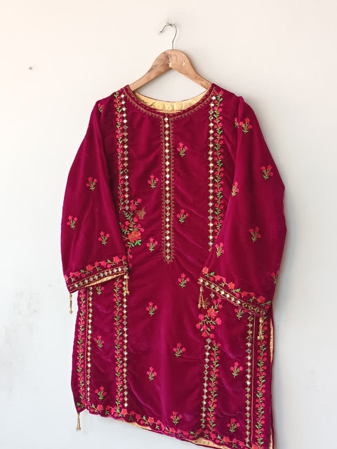 VELVET 793 (GARNET)