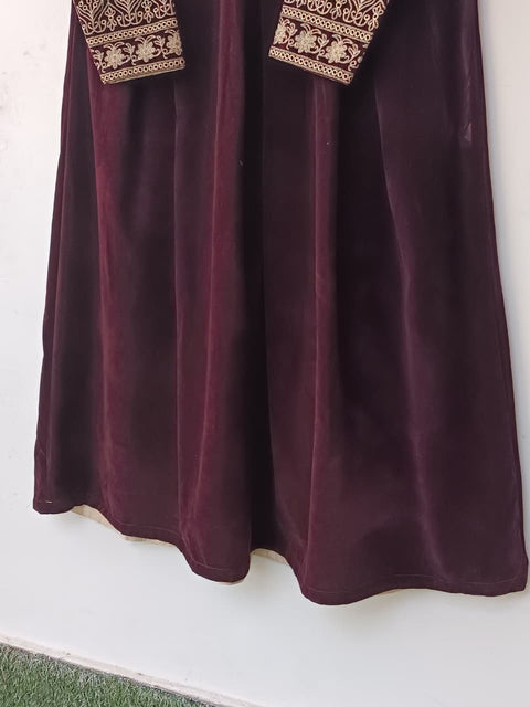 VELVET 801 (MAROON)