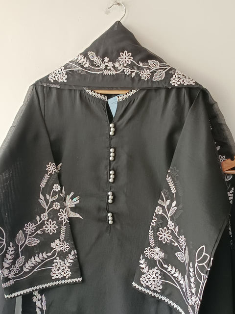 VICTORIA KHADI (BLACK)