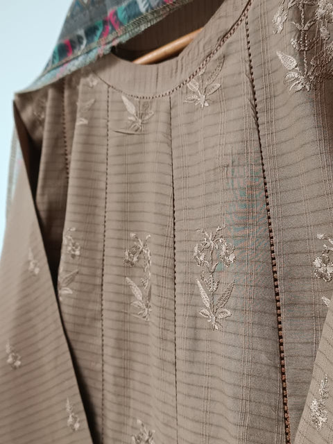 WALI (BROWN)