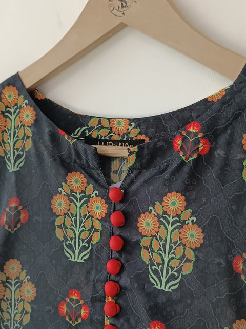 WALLFLOWER (BLACK)