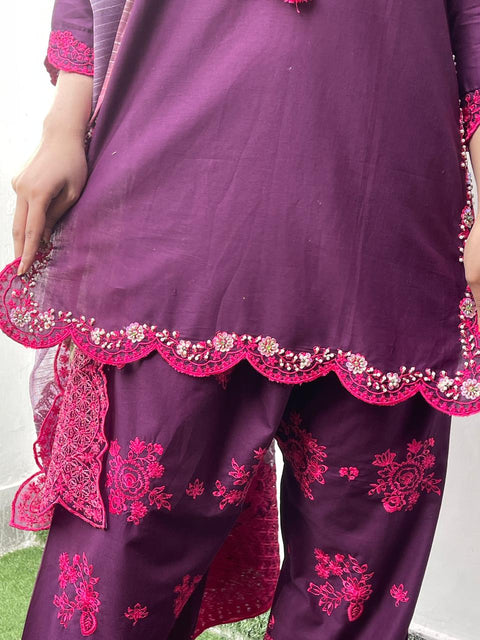 WINA (PLUM)