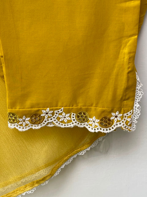 NAILA (MUSTARD)
