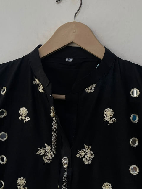 LS 136 (BLACK)