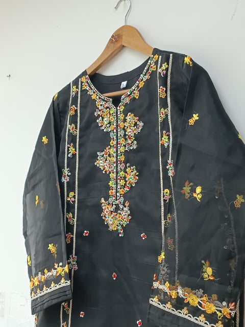 MARTINI  (BLACK)