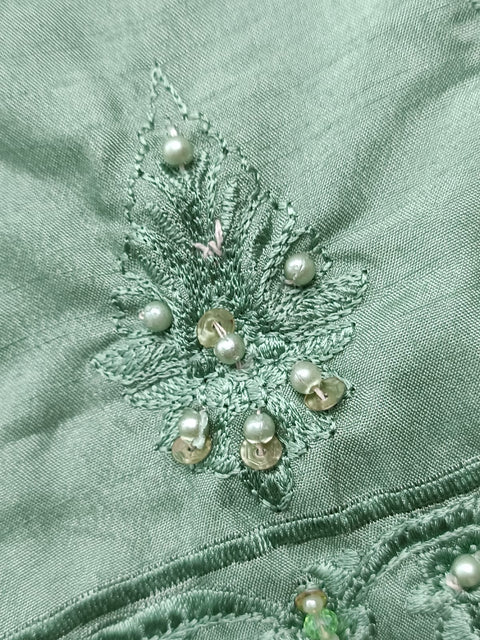 AREEBA (PISTA)
