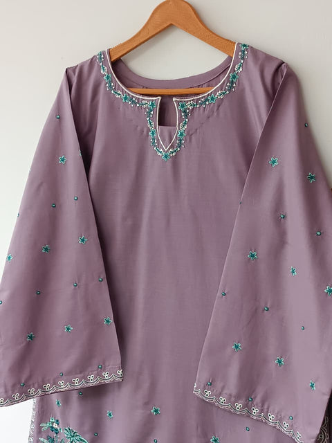 YADAV (LILAC)