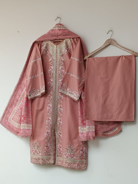 ZAHRA (TEA PINK)