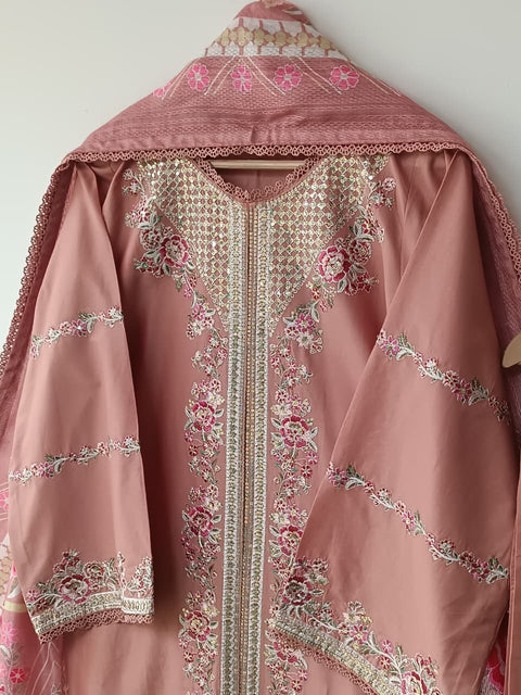ZAHRA (TEA PINK)