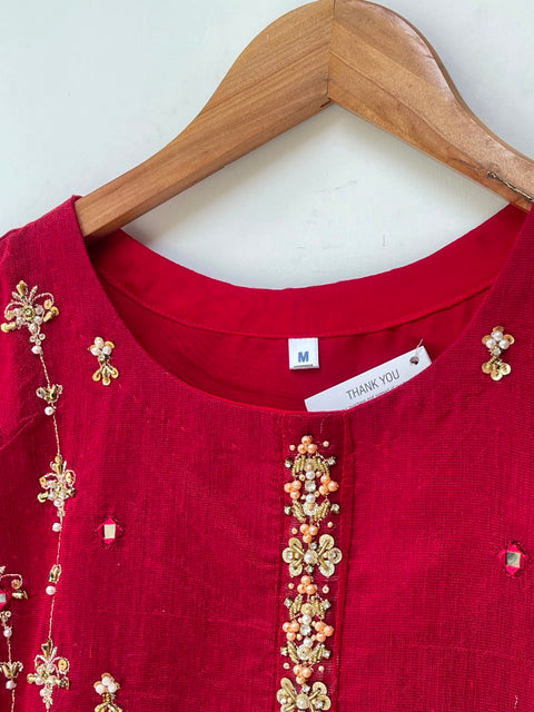 ZARNAB (RED)