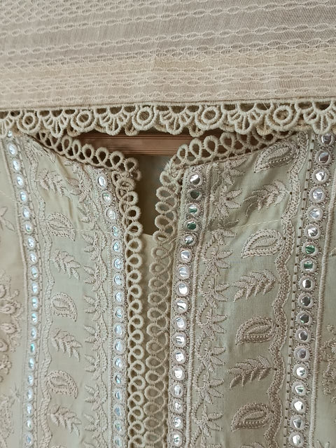 ZARSHALA (BEIGE)