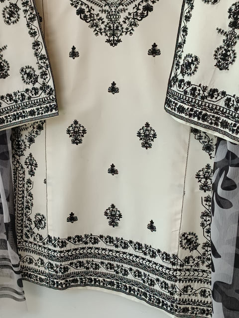 ZAWIYA (IVORY)