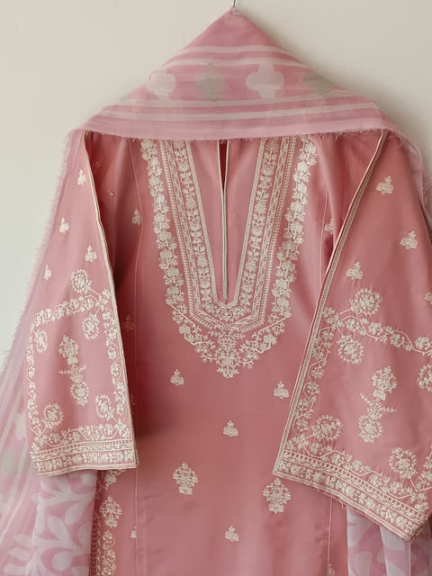 ZAWIYA (LIGHT PINK)