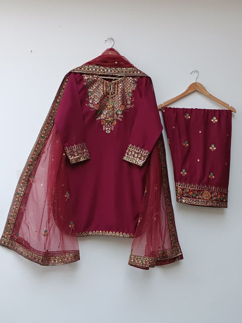 ZOHRA (MAROON)