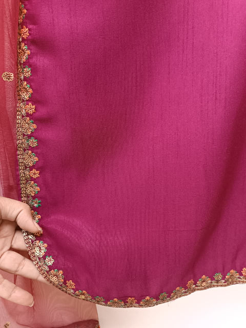 ZOHRA (MAROON)